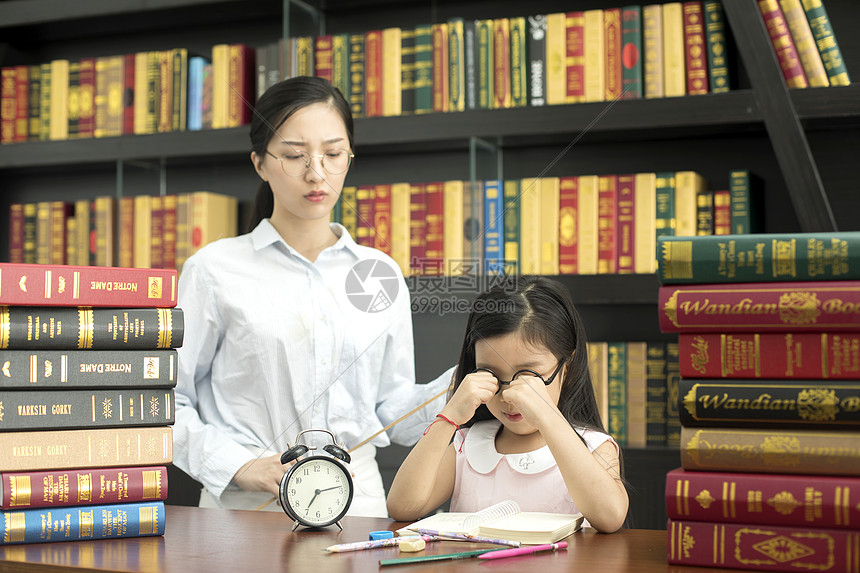 老师监督学习图片