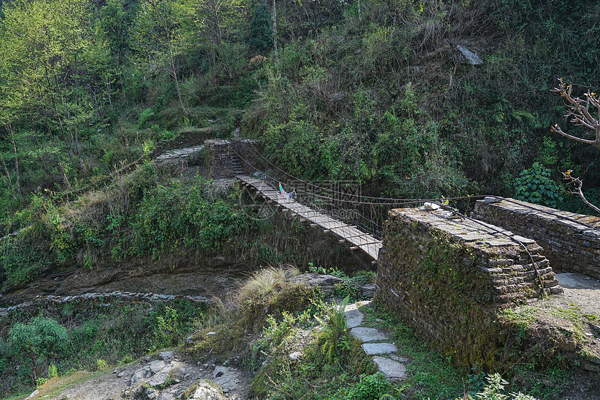 尼泊尔ABC徒步山路风光风景图片