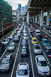 道路交通繁忙图片