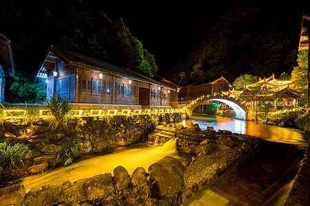 江西抚州资溪大觉山古镇景区夜景高清图片