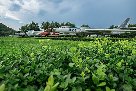 中国军事中国航空博物馆的战机背景