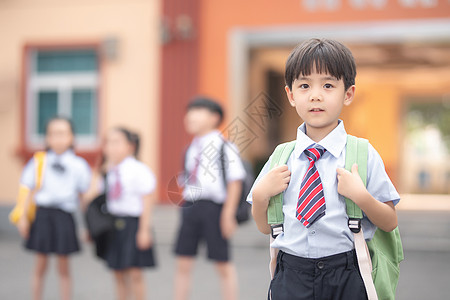 学校小学生上学背景