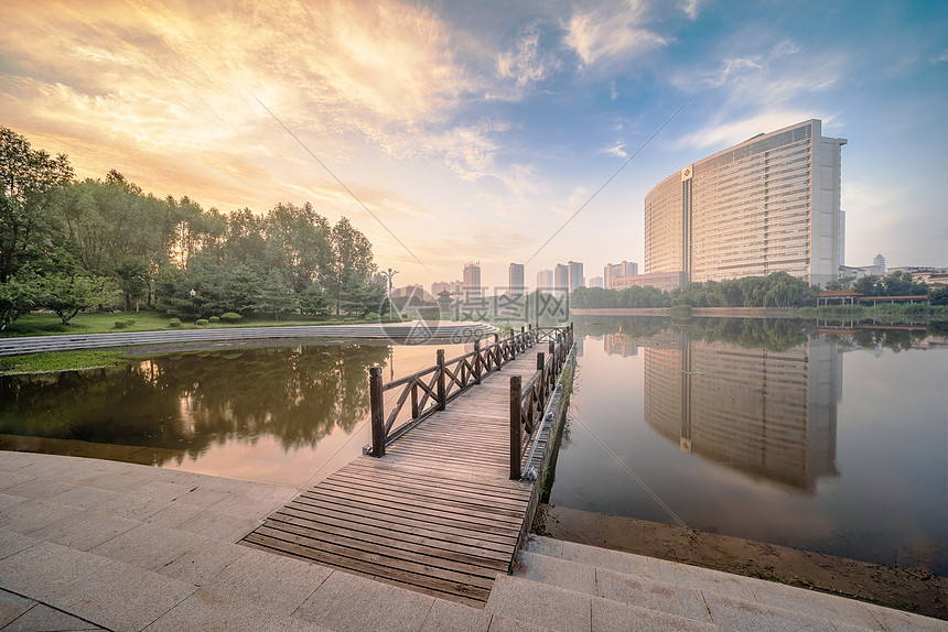 沂蒙邻水生态小城沂水城市湿地景观图片