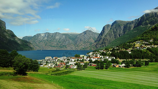 田园木屋挪威风光之峡湾小镇背景