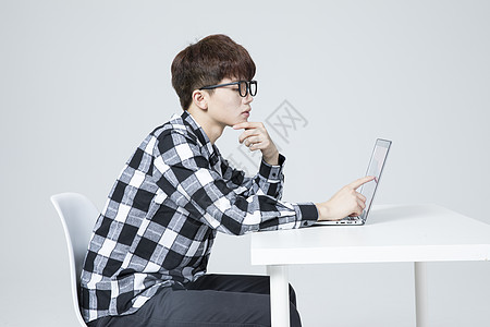 程序员工作图片_程序员工作素材_程序员工作