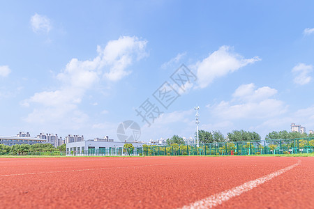 大学操场跑道上海高清图片素材