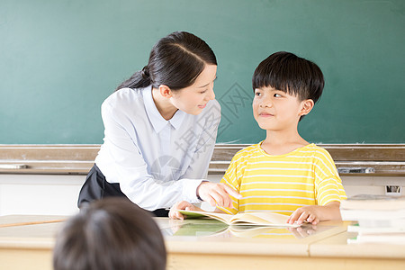 小学生师生教育高清图片