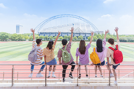 青春大学生元旦晚会朗诵三人学生高清图片