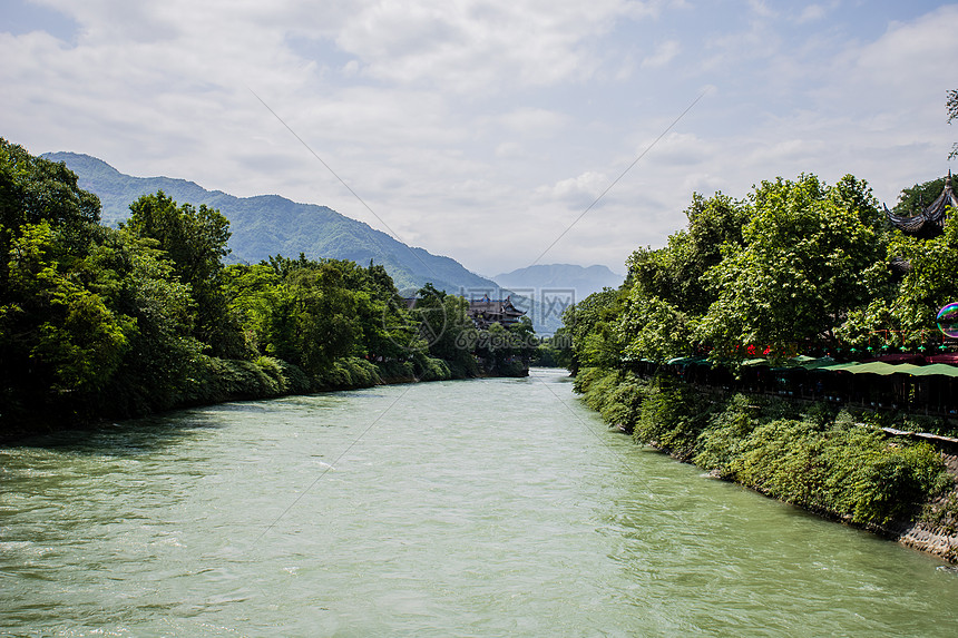 都江堰岷江风光图片