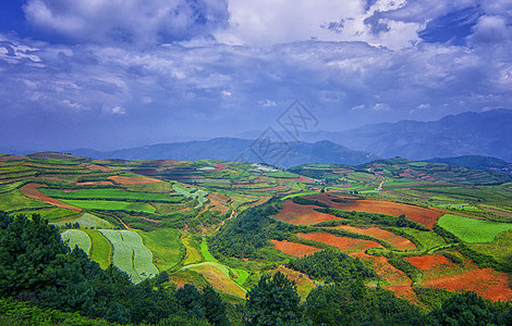 云南东川高原红土地背景图片