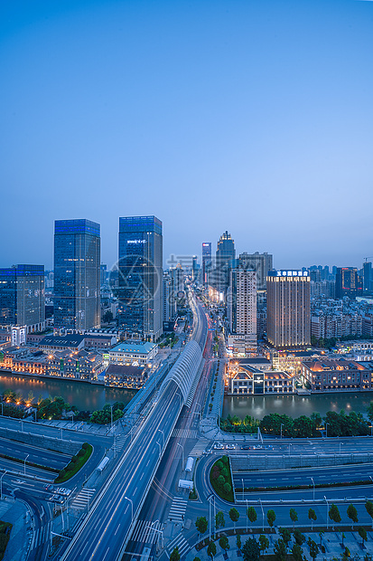 武汉汉街夜景图片