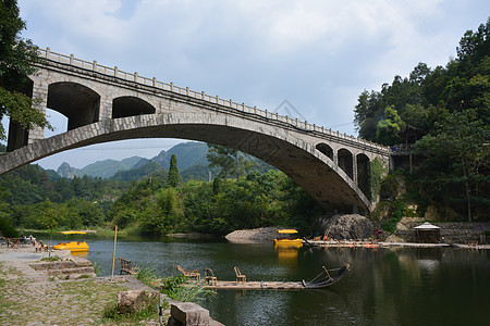 石栀岩风景区地标风光图片