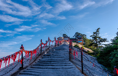 远眺华山自古华山一条路背景