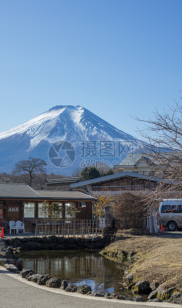 秋天的日本忍野八海图片