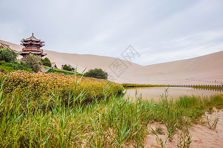 甘肃敦煌鸣沙山图片