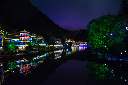 湖南湘西土家族苗族自治州凤凰古城夜景图片