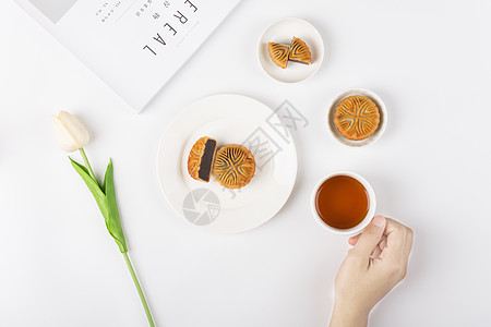 传统美食月饼图片