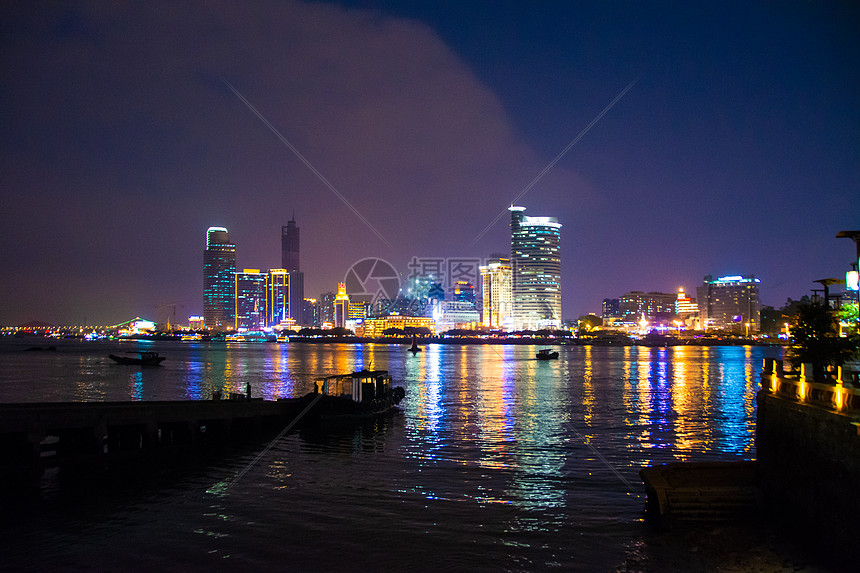 福建厦门鼓浪屿夜景图片