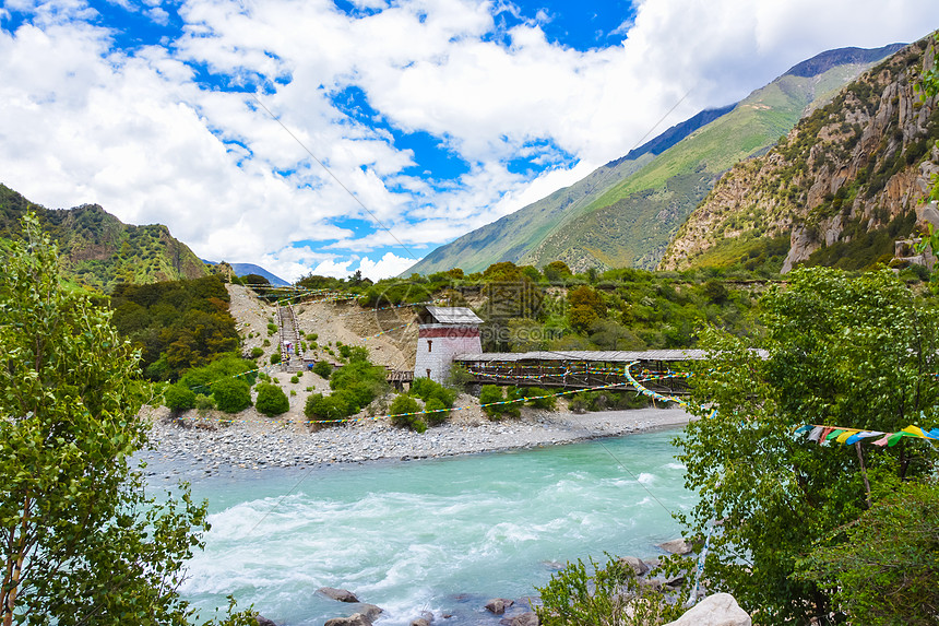 西藏茶马古道风光图片