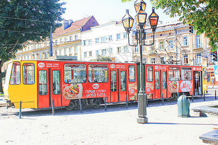 乌克兰利沃夫城市公交车背景图片