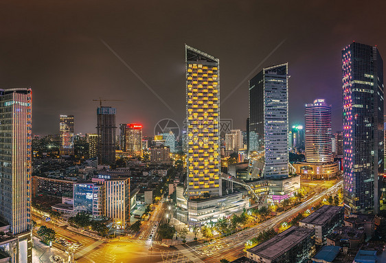 成都市天府广场三岔路口夜景图片