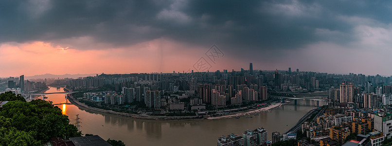 重庆市城市风光暴雨中的重庆观音桥全景背景