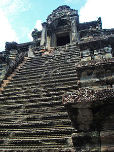 柬埔寨吴哥窟天堂的阶梯背景图片