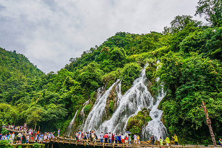 瀑布山水贵州黔南荔波小七孔景区背景