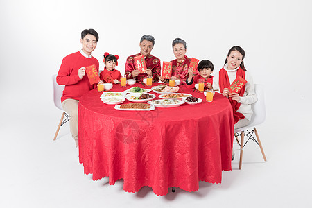 一家人吃年夜饭背景图片