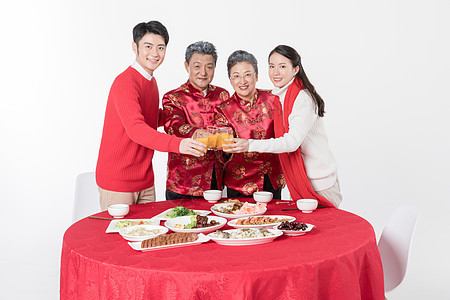 一家人过新年吃年夜饭背景图片