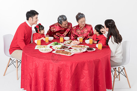 新年家庭年夜饭高清图片