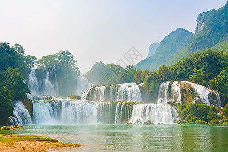 瀑布山广西壮族自治区德天瀑布景区背景