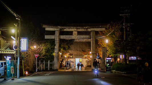 日本八坂神社大门夜景图片