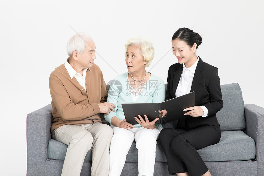 家庭老年保险图片