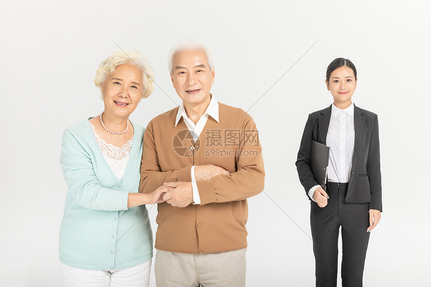 老年夫妻咨询保险图片