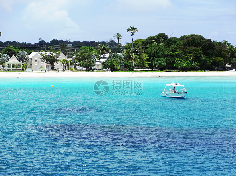 巴巴多斯美丽的海与沙滩风光奇秀海景迷人是驰名世界的海岛度假胜地图片