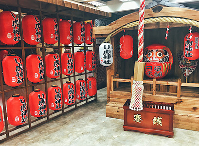 日药本铺内的神社造型图片