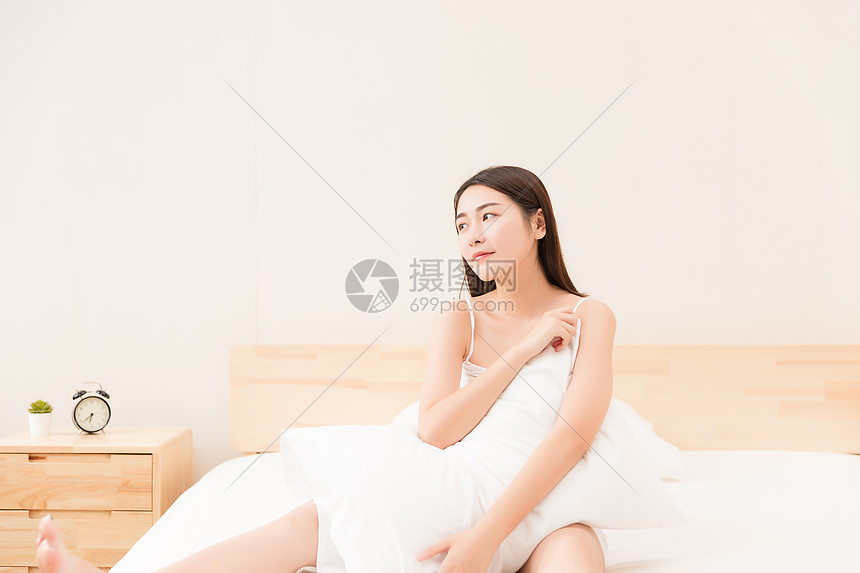 可爱居家女性图片