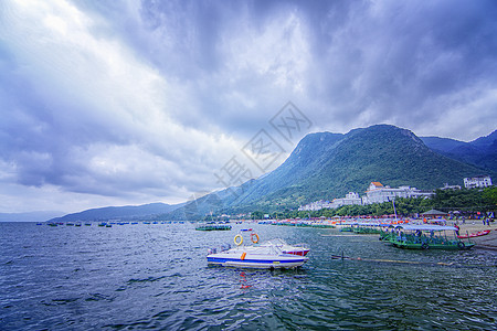 抚仙湖游船云南澄江抚仙湖景区背景