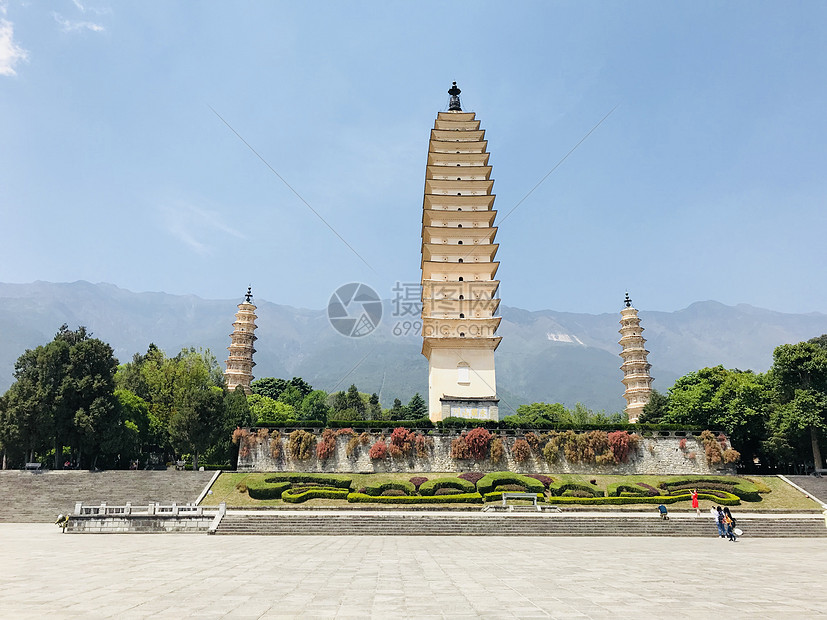 大理崇圣寺三塔图片