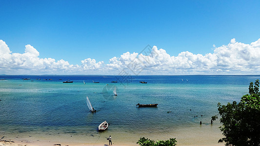 莫桑比克海峡风光美丽小港湾高清图片