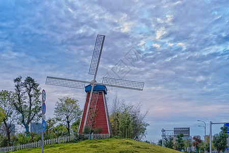 厦门方特湖南株洲方特欢乐世界入口旁风车背景