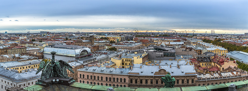 俯瞰圣彼得堡全貌图片