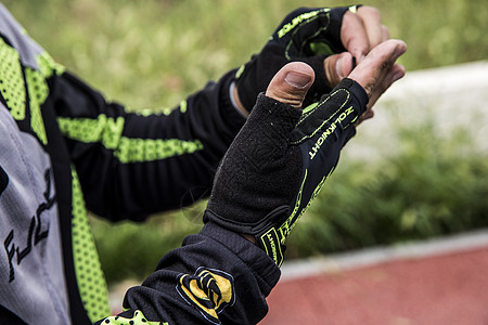 马德兴：U18国青6张新面孔来自全运会，队伍磨合时间超过05年龄段