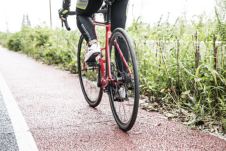 预定普斯卡什？范德芬全场奔袭复刻孙兴慜一条龙，破六人防守破门