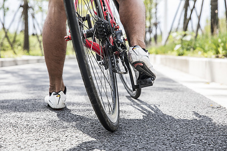埃弗拉：我在莫耶斯时期曾觉得自己踢得像屎 这一代球员感觉很软