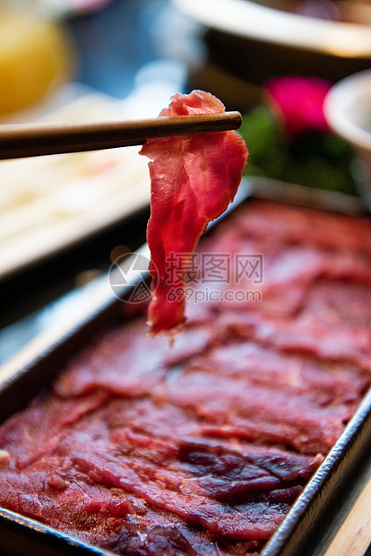 火锅食材牛肉片图片