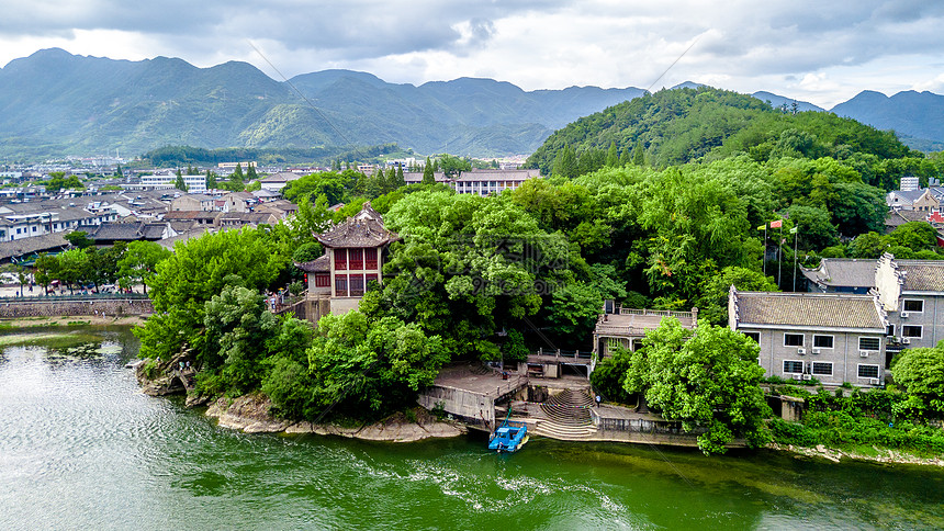 航拍浙江溪口古镇风光