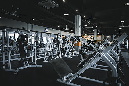 室内健身器材健身房的健身器材背景