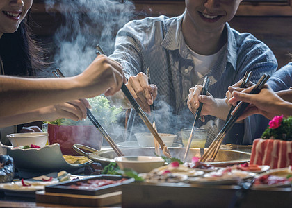 聚餐火锅火锅美食青年聚会背景